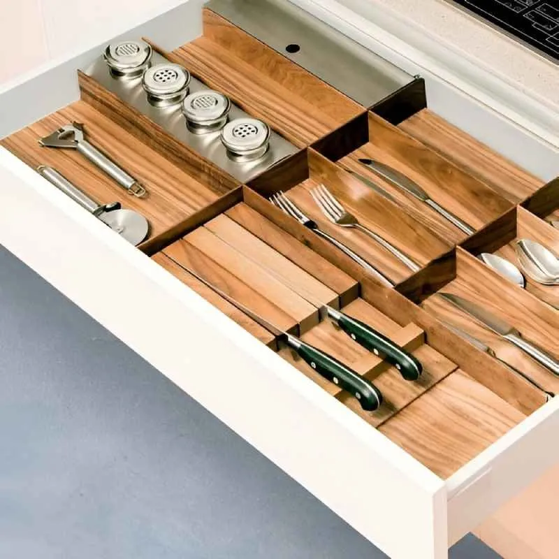 Talheres Série Fineline / Cucine Oggi 6030