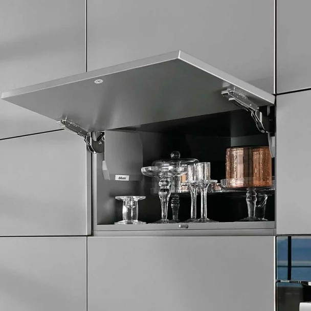 Dobradiça Articulada Cozinha Blum Aventos HK Top TIP-ON